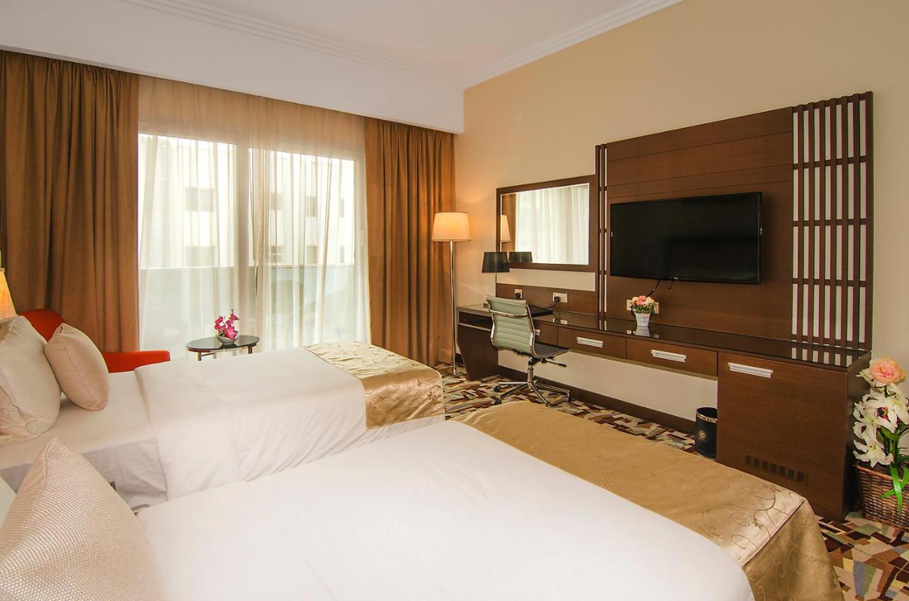Al Murooj Grand Hotel Маскат Екстериор снимка